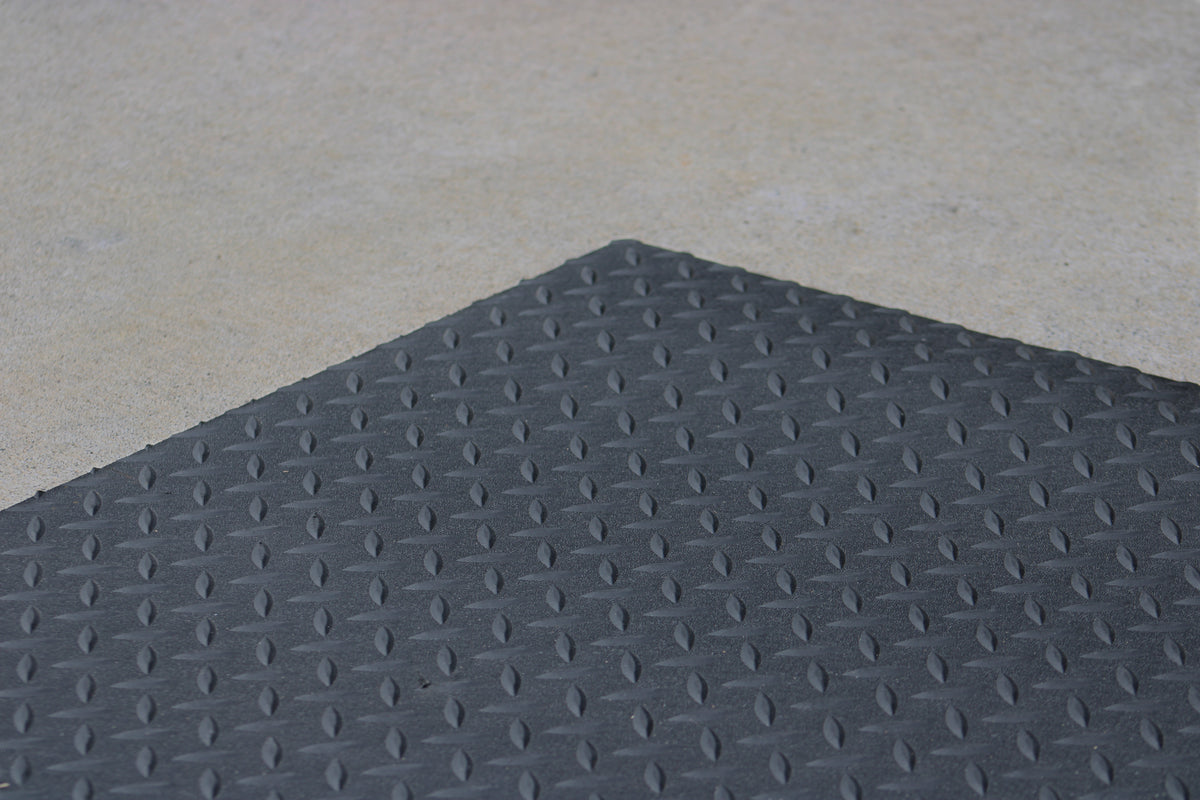 VANDECK™ Universal Van Floor, 4mm 70" x 123" Diamond Rubber