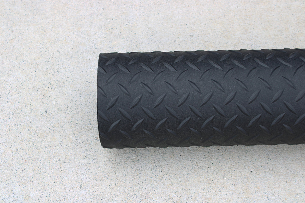DIAMOND PLATE FLOORS