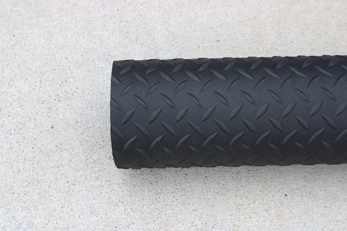 VANDECK™ Universal Van Floor, 4mm 70" x 123" Diamond Rubber