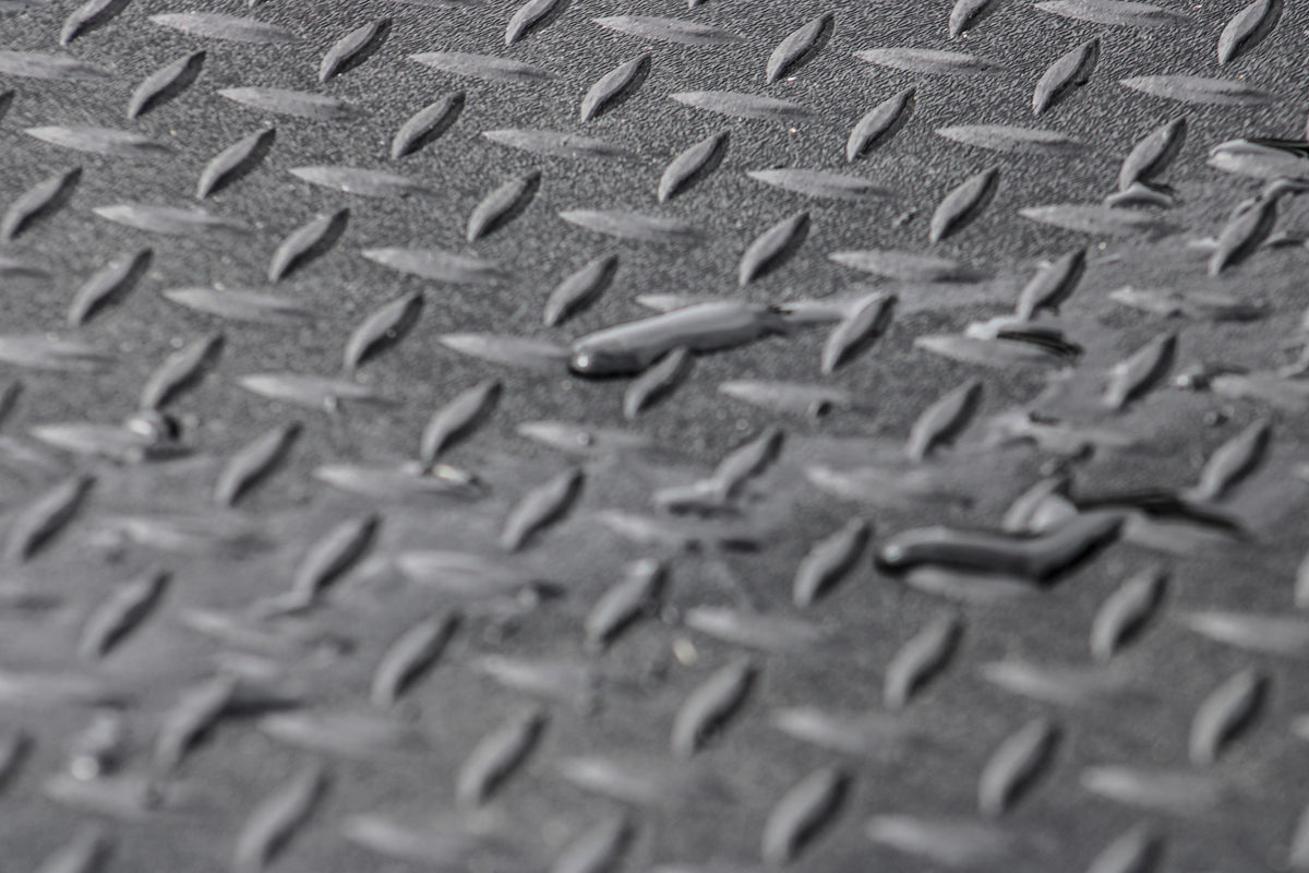 VANDECK™ Universal Van Floor, 4mm 70" x 123" Diamond Rubber